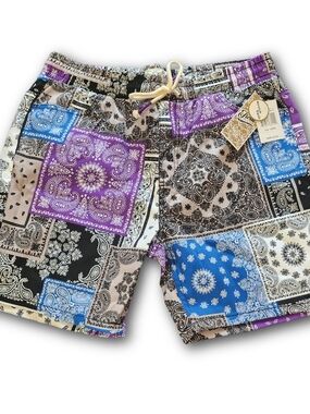 NWT Fresh Prints of Bel-Air Bandana Shorts - Size Large